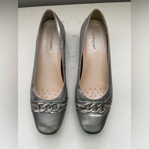 8.5 Hush Puppy Silver shoes